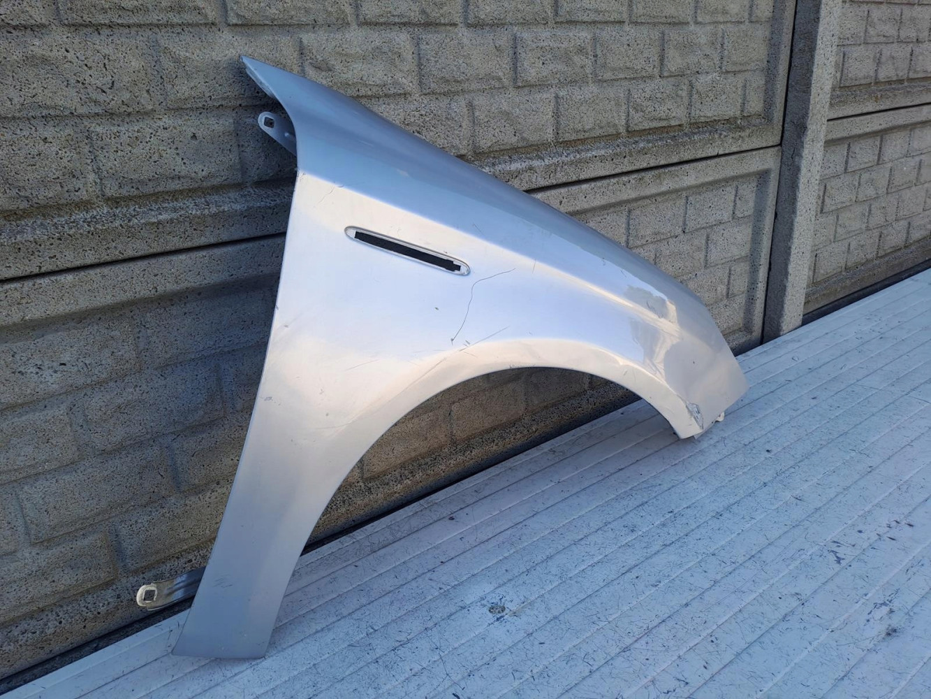 ALFA ROMEO GIULIETTA BŁOTNIK PRZEDNI PRAWY - (15648468768)
