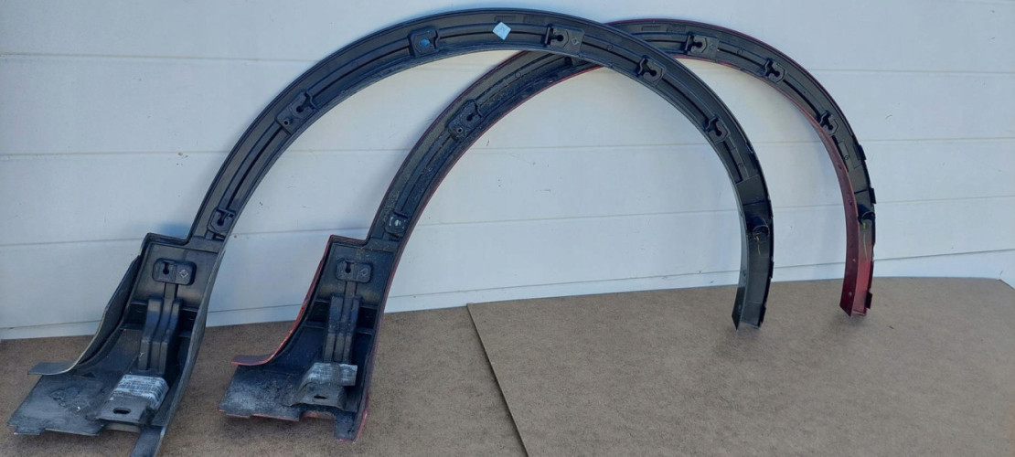 FORD KUGA II listwa lewa TITANIUM - (15648558686)