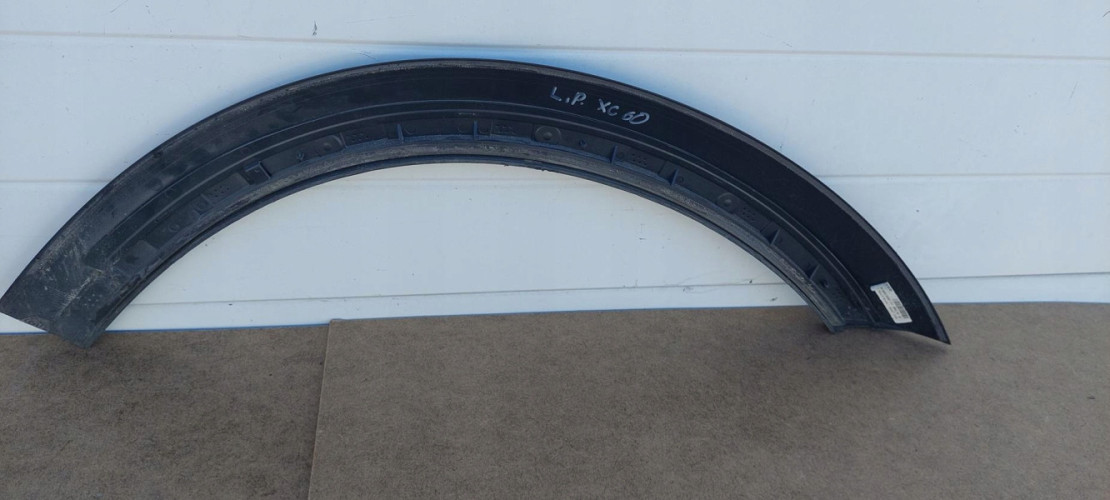 VOLVO XC 60 II listwa lewa - (15648572998)