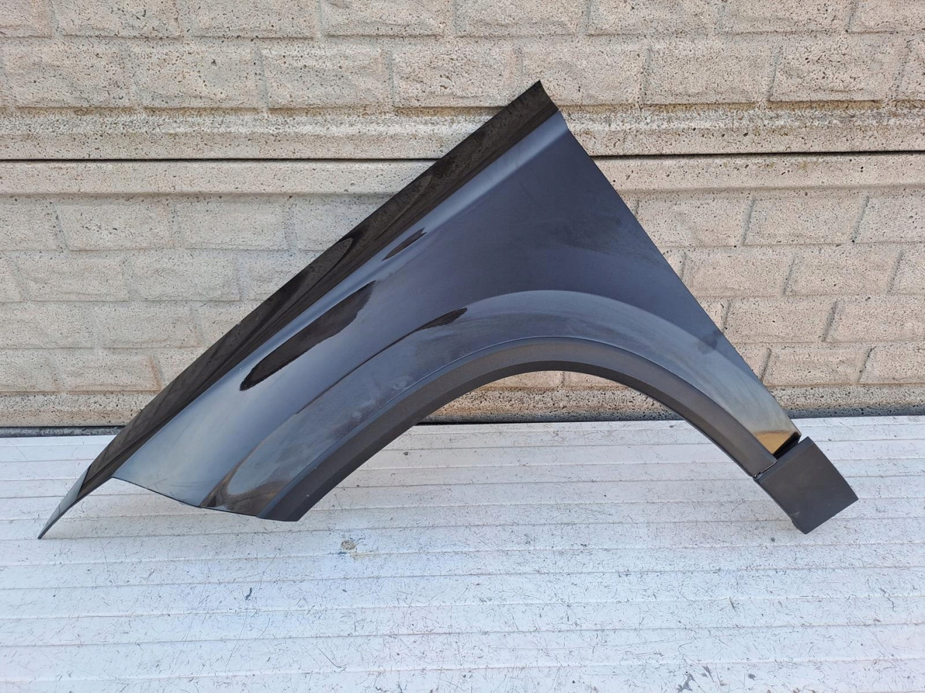 SEAT ATECA BŁOTNIK LEWY PRZEDNI - (15655040011)