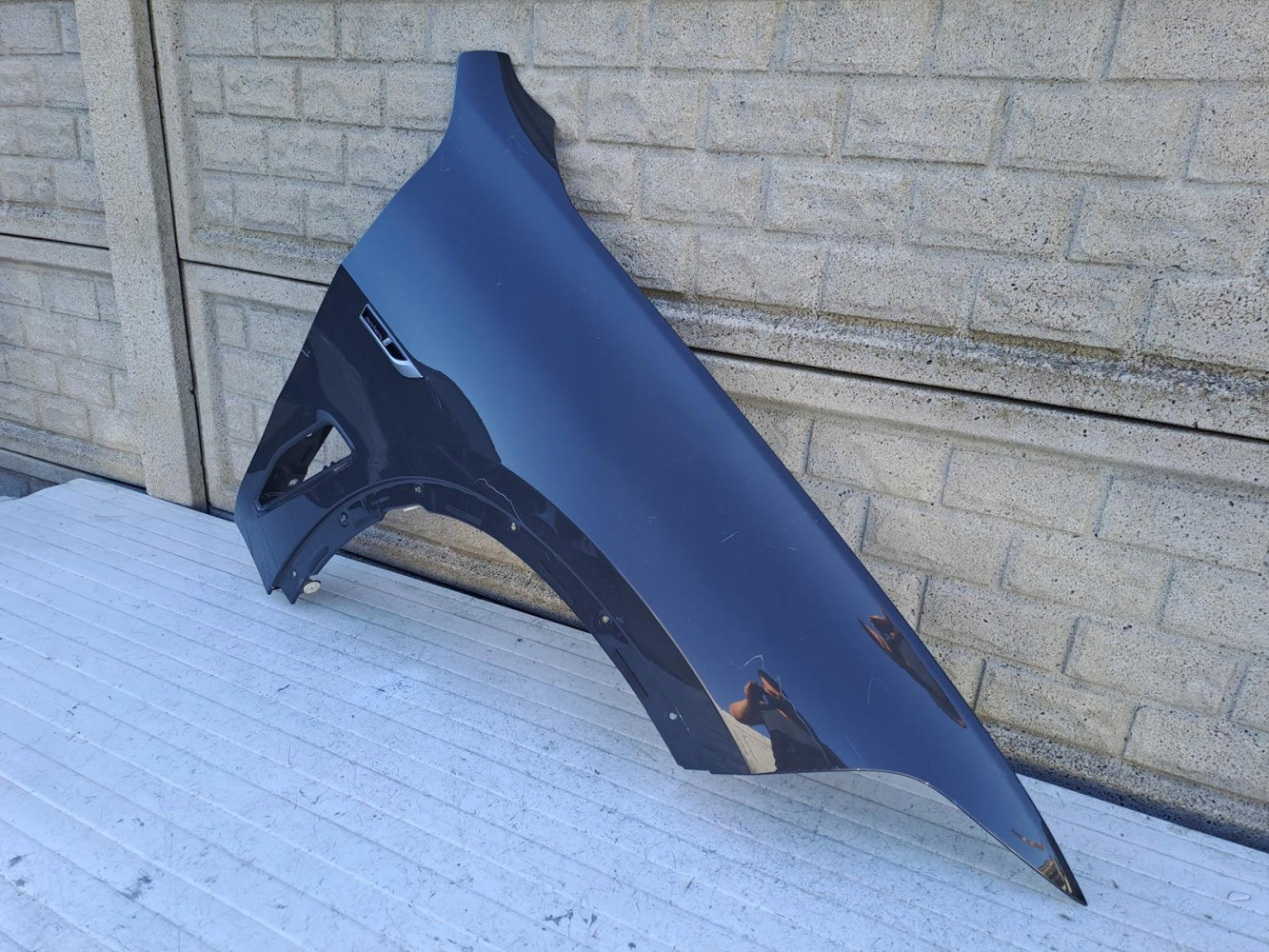 BMW X5 G05 2019-2024 BŁOTNIK PRZEDNI PRAWY - (15662800469)