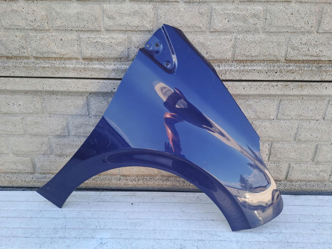 PEUGEOT 208 11-17 BŁOTNIK PRAWY PRZEDNI - (15669480166)