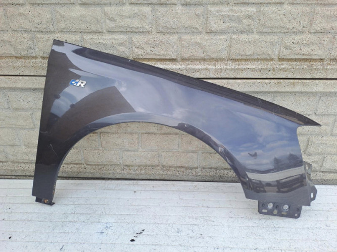 VW PASSAT B6 2005-2010 BŁOTNIK PRAWY PRZEDNI - (15685211978)