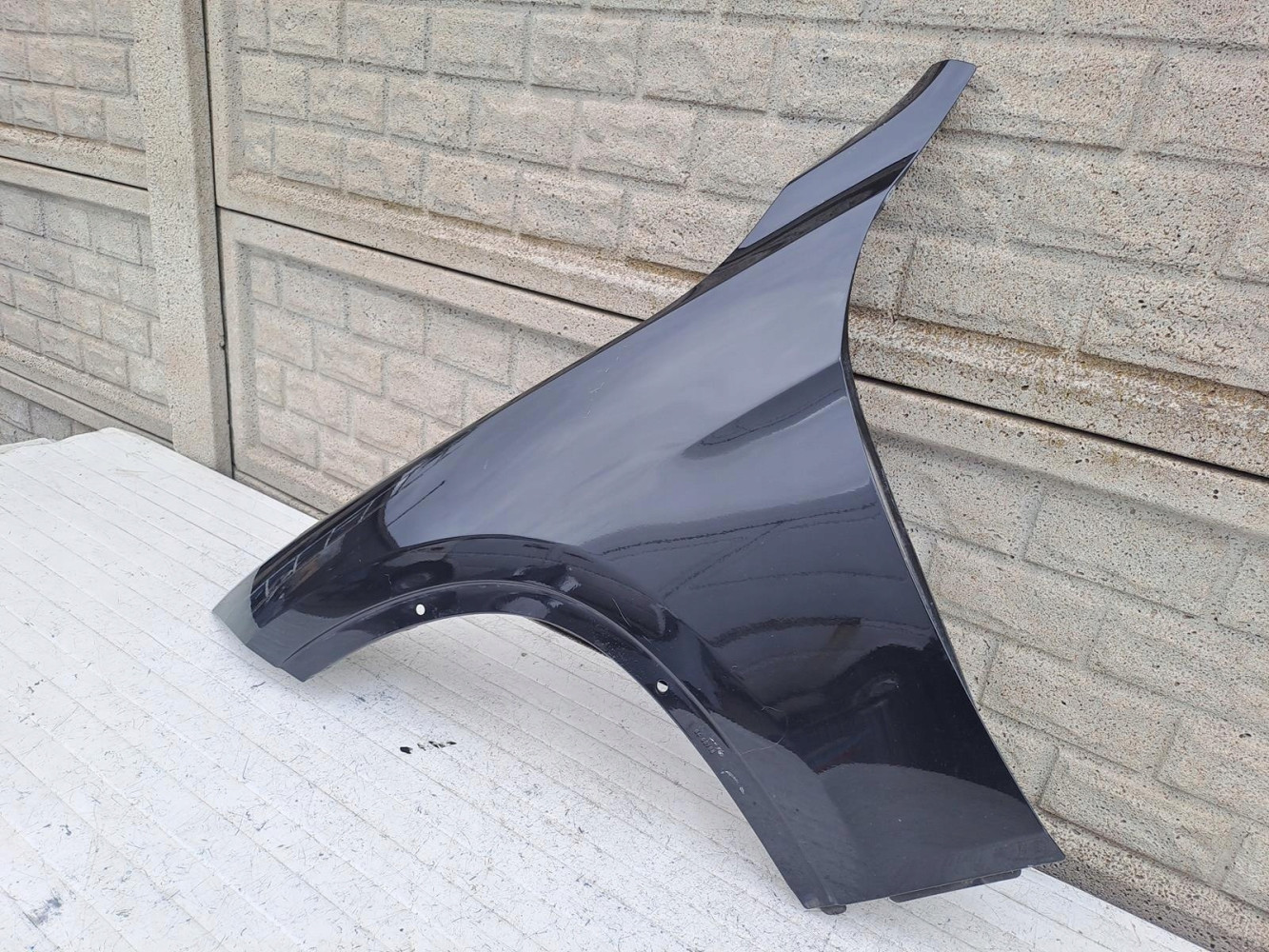 BMW X1 E84 LIFT 2012-2017 BŁOTNIK PRZEDNI LEWY - (15685575638)