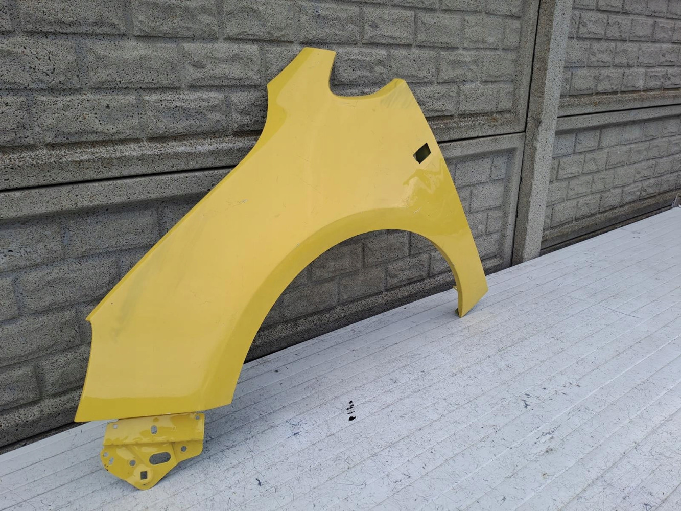 OPEL ASTRA 4 IV J GTC CASCADA 2009-2016 BŁOTNIK PRZEDNI LEWY - (15698975028)