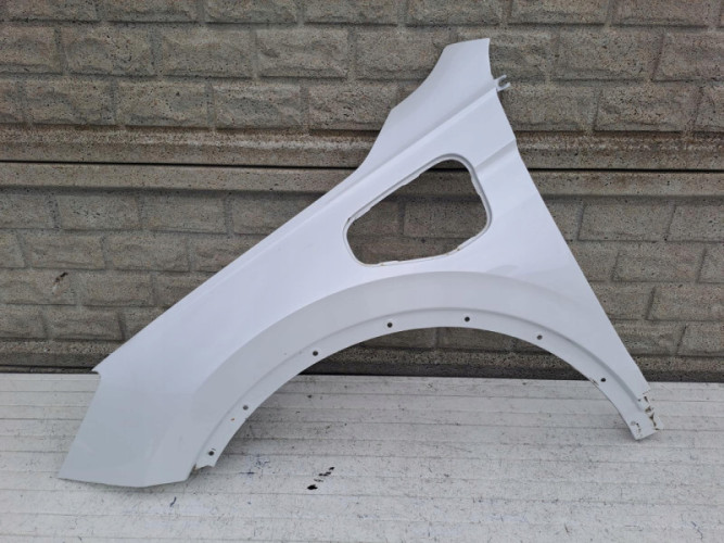 SEAT TARRACO HYBRYDA 21-24 BŁOTNIK PRZEDNI LEWY - (15713379376)