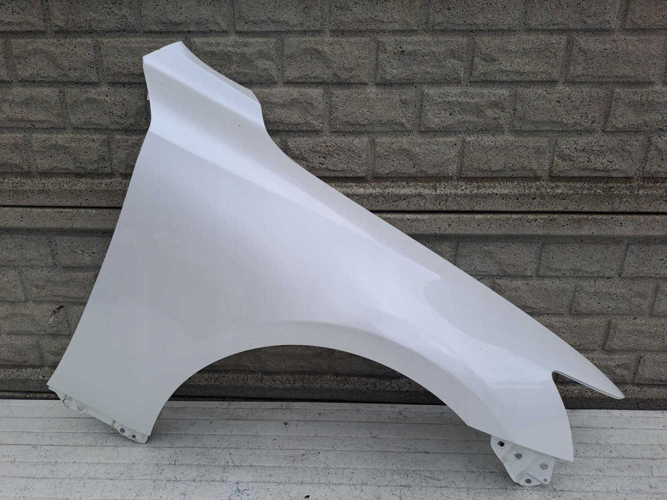 LEXUS IS220 IS250 IS300H 2013 - 2020 BŁOTNIK PRAWY - (15729539006)