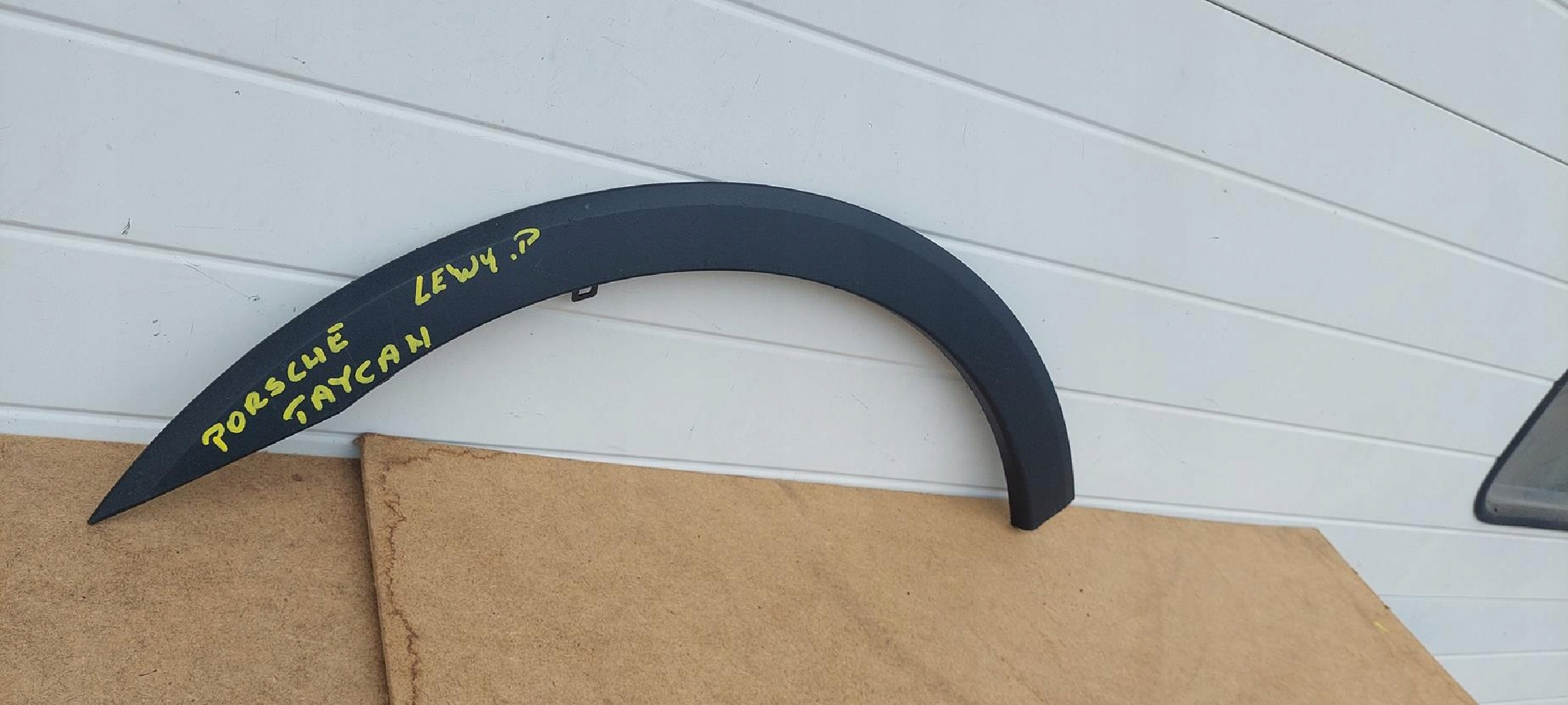 PORSCHE TAYCAN CROSS lewa listwa - (15736008853)