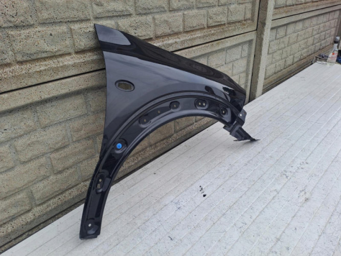 CITROEN C4 CACTUS BŁOTNIK PRAWY PRZEDNI - (15736296556)