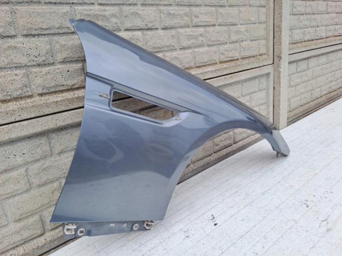 MERCEDES SLK W 172 W172 BŁOTNIK PRZEDNI PRAWY - (15743450720)