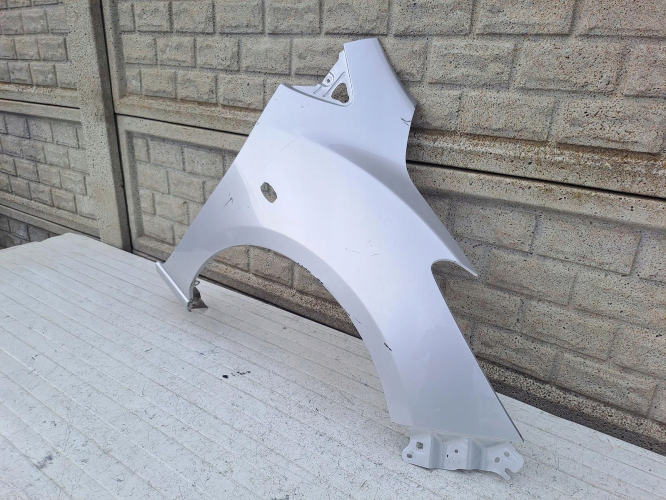 MAZDA 2 II 2007-2015 BŁOTNIK PRAWY PRZEDNI - (15743792953)