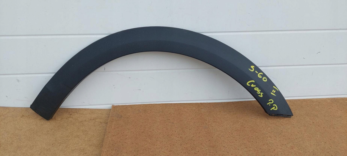VOLVO S60 II CROSS COUNTRY listwa prawa - (15756506712)