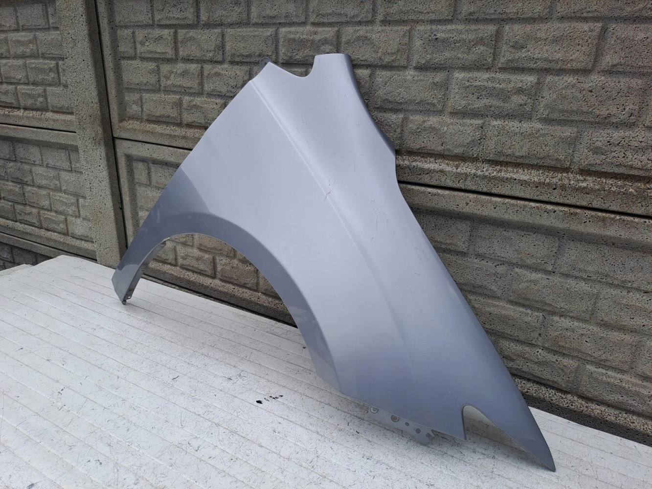 BŁOTNIK PRAWY PRZÓD CHRYSLER PACIFICA 16- - (15763550464)