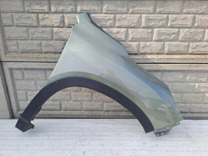 SUBARU FORESTER 18-24 BŁOTNIK PRZEDNI PRAWY - (15763574616)