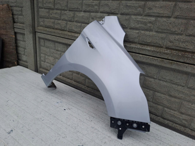 FORD KA+ PLUS MK3 III 2016-2024 BŁOTNIK PRAWY - (15779498819)
