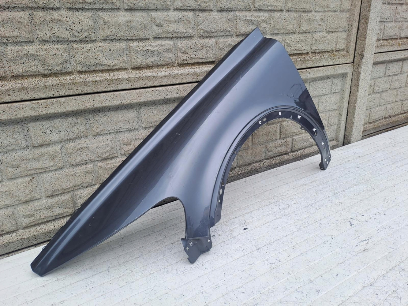 VOLVO C30 C 30 06-10 BŁOTNIK PRZEDNI LEWY - (15779659826)