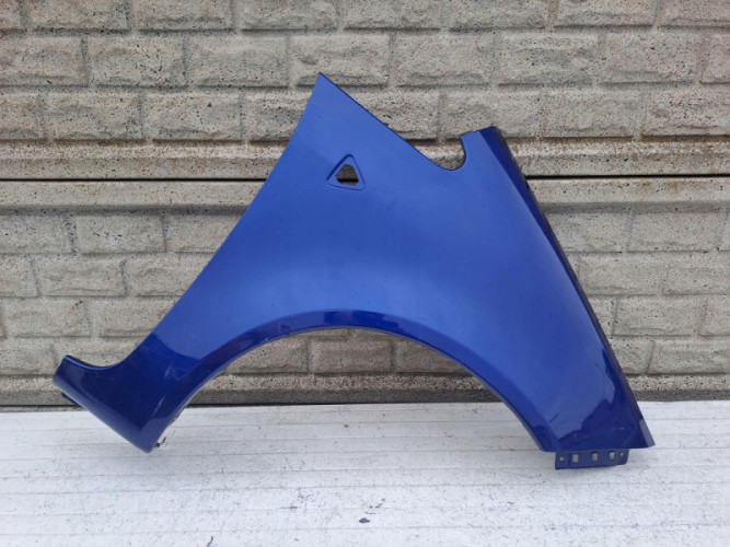 MITSUBISHI COLT 3D 03-08 BŁOTNIK PRZEDNI PRAWY - (15779752238)