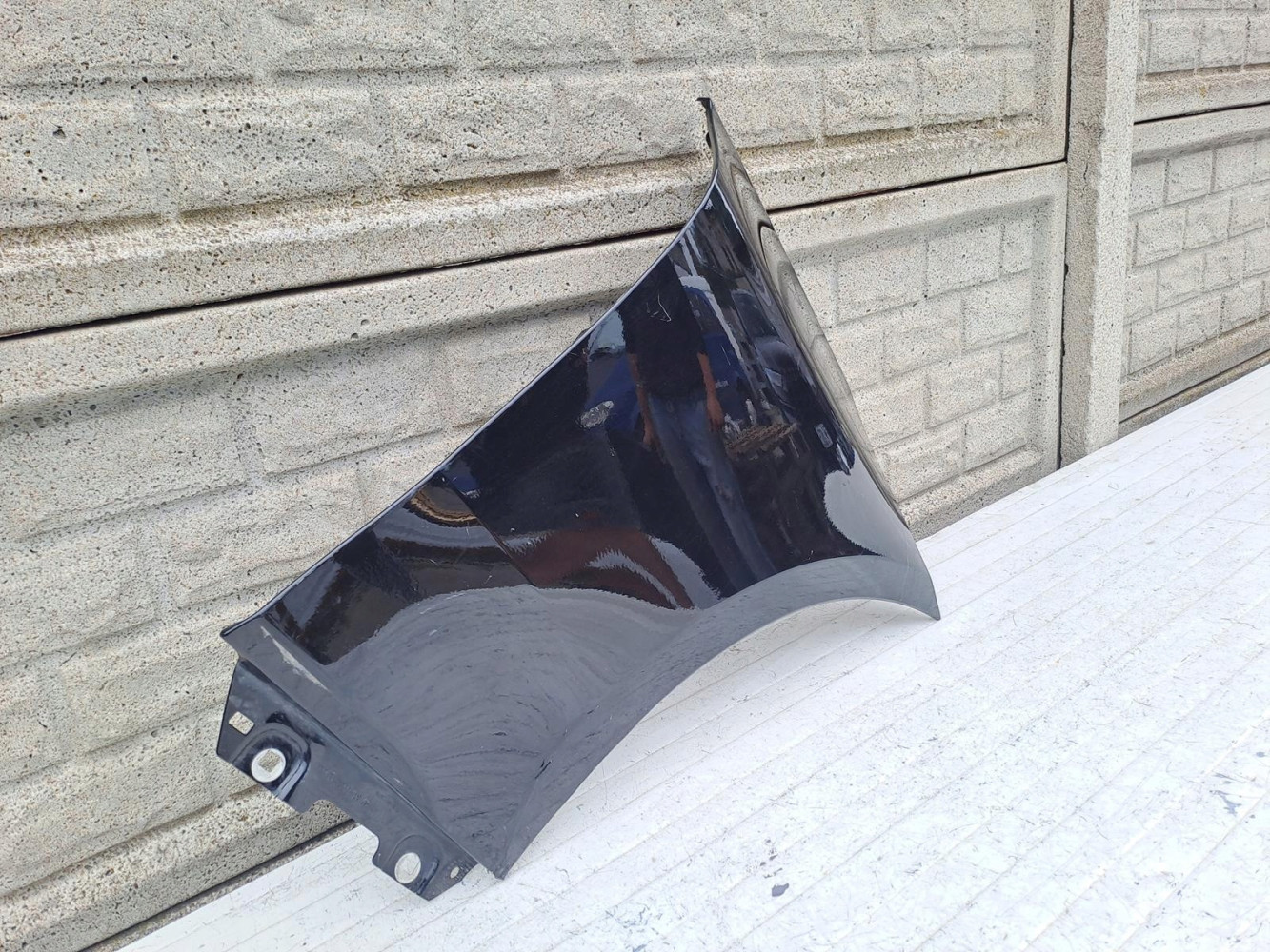 BŁOTNIK MERCEDES EQS W297 21-24 PRAWY PRZEDNI - (15786256802)