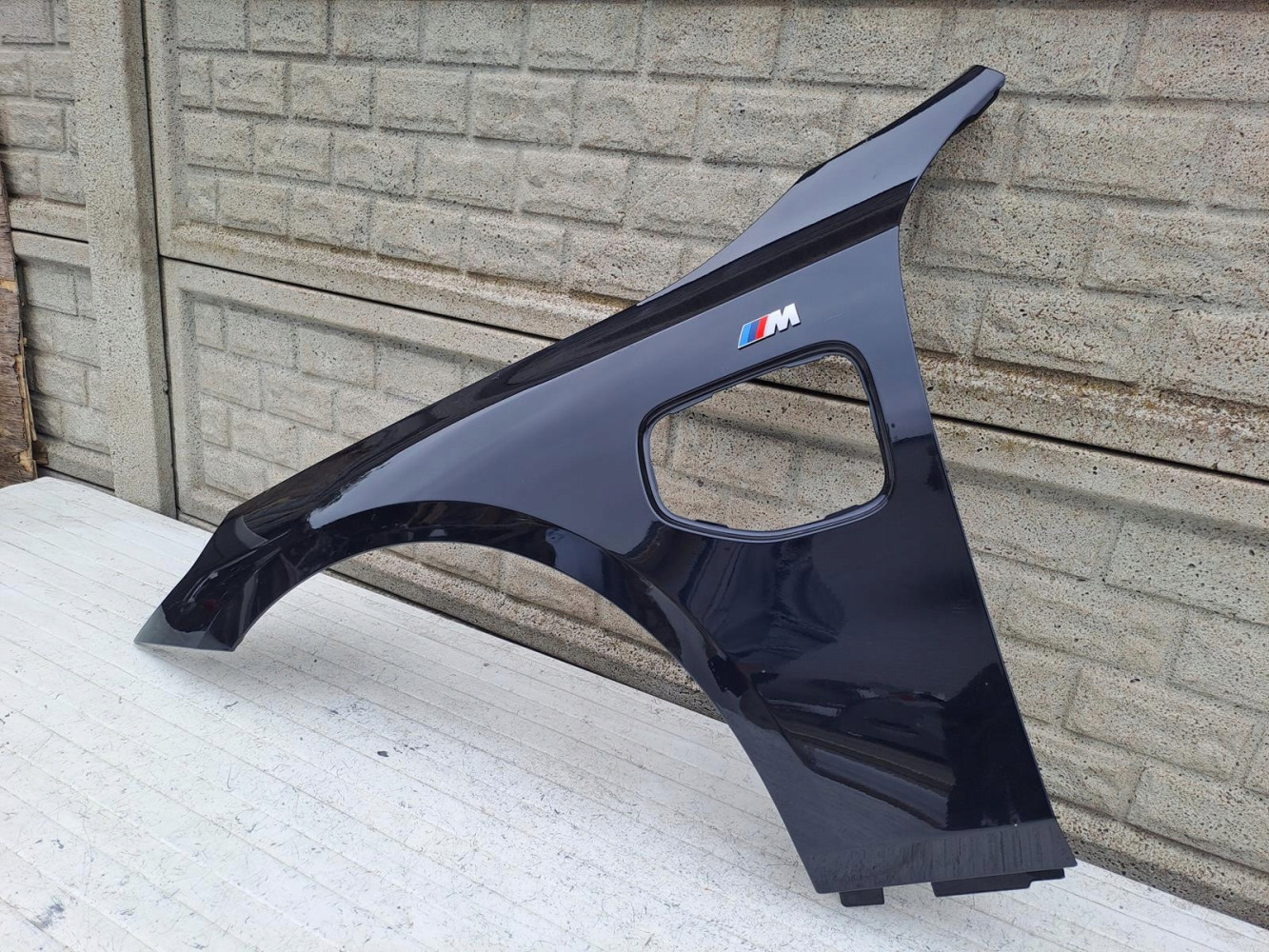 BMW I5 i5 G60 BŁOTNIK LEWY 23- - (15786280308)