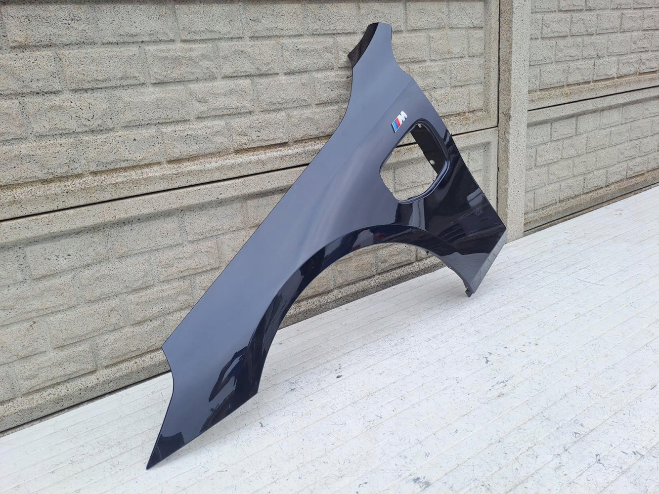 BMW I5 i5 G60 BŁOTNIK LEWY 23- - (15786280308)