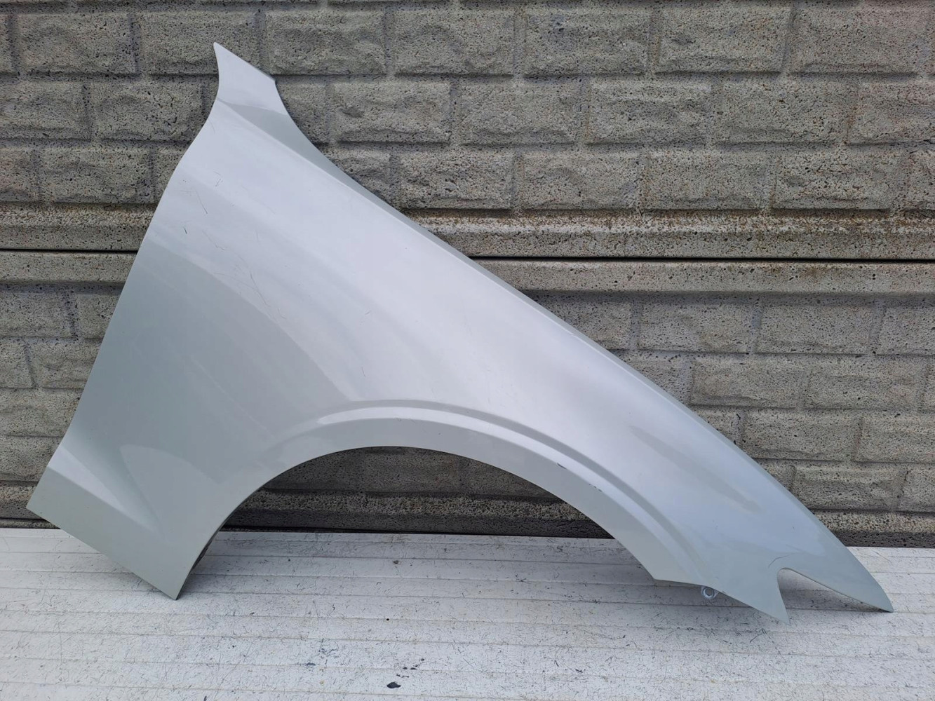 VOLVO S60 V60 II 2019-2024 BŁOTNIK PRZEDNI PRAWY - (15786606061)
