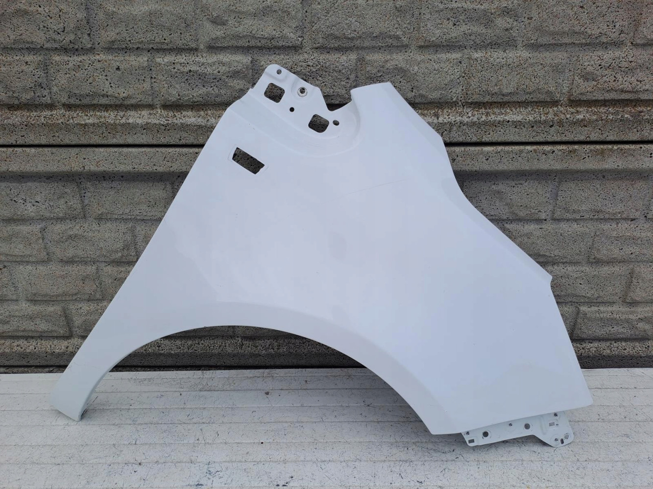 OPEL MERIVA B 2 2011-2019 BŁOTNIK PRZEDNI PRAWY - (15786700894)