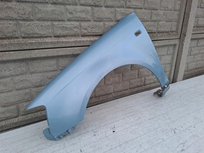 AUDI A3 8P0 03-08 PRZED LIFT BŁOTNIK PRZEDNI LEWY - (15800499256)