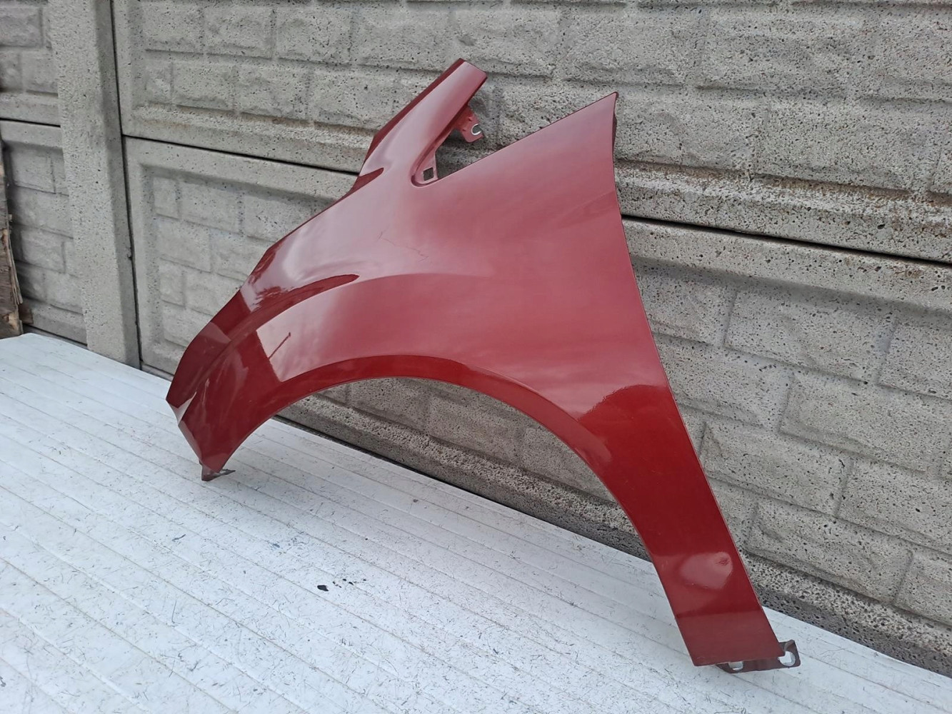 FORD B-MAX 2013-2017 BŁOTNIK LEWY PRZEDNI - (15800504594)