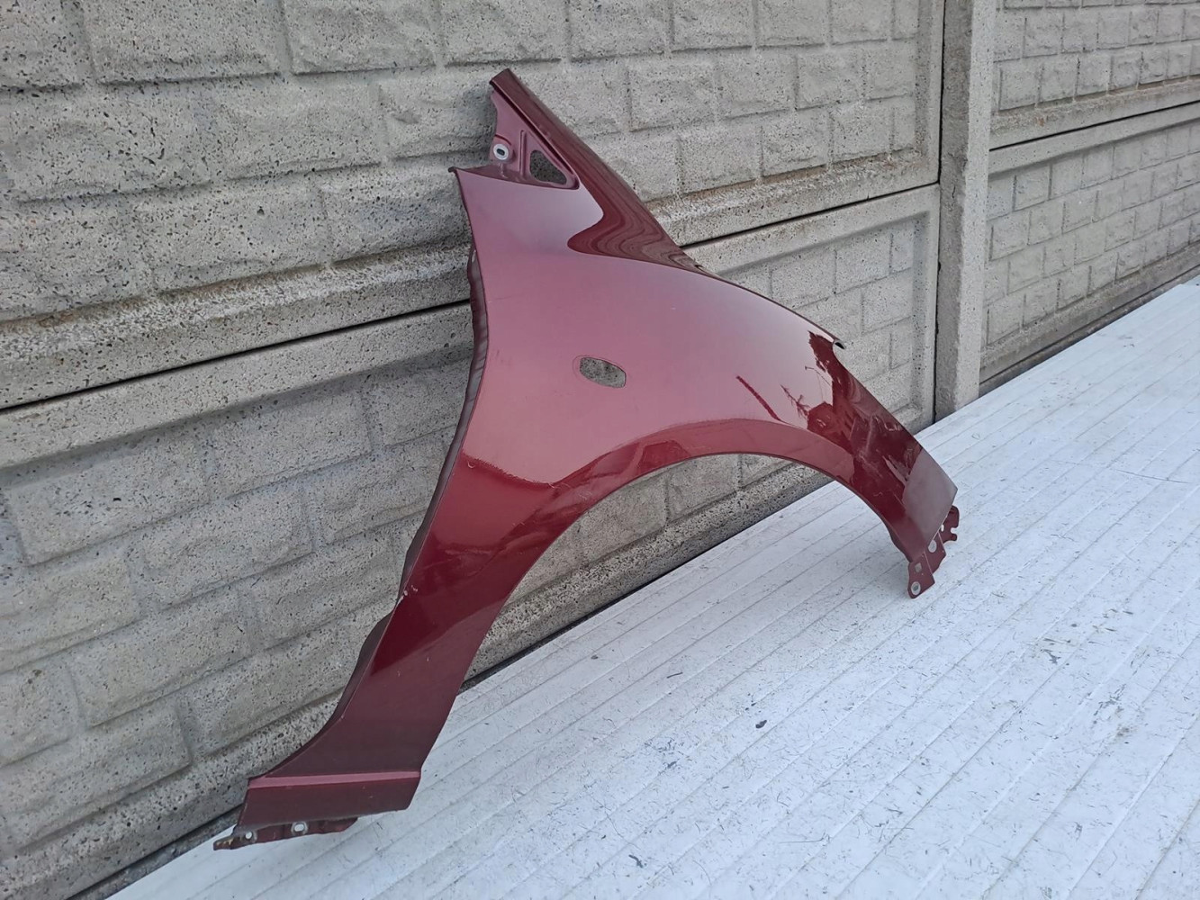 MAZDA 2 II 2007-2015 BŁOTNIK PRAWY PRZEDNI - (15831296745)