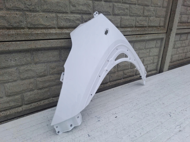 BŁOTNIK LEWY PRZÓD TOYOTA AYGO X 22-24 - (15867746856)