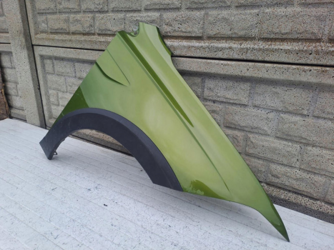 VW TAIGO BŁOTNIK PRAWY PRZEDNI - (15867806530)