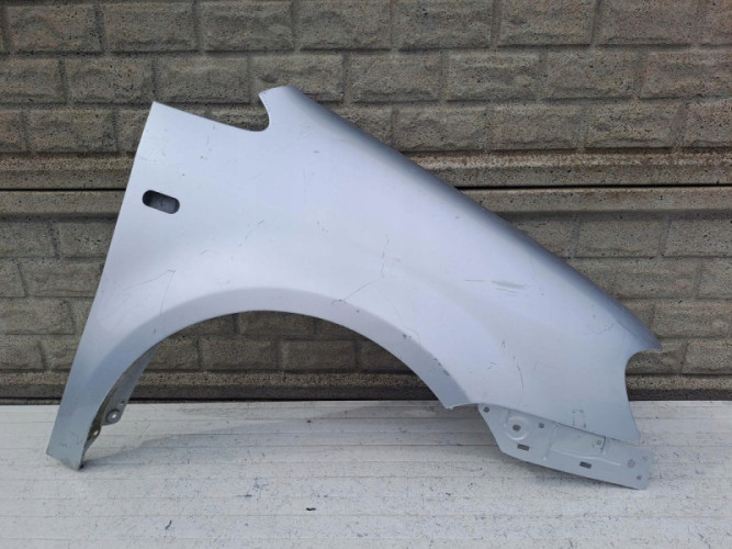 VW CADDY 2003-2010 BŁOTNIK PRZEDNI PRAWY - (15868130785)