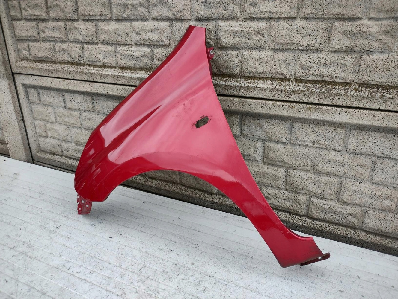 NISSAN MICRA K13 LIFT 13-18 BŁOTNIK PRZEDNI LEWY - (15903822633)