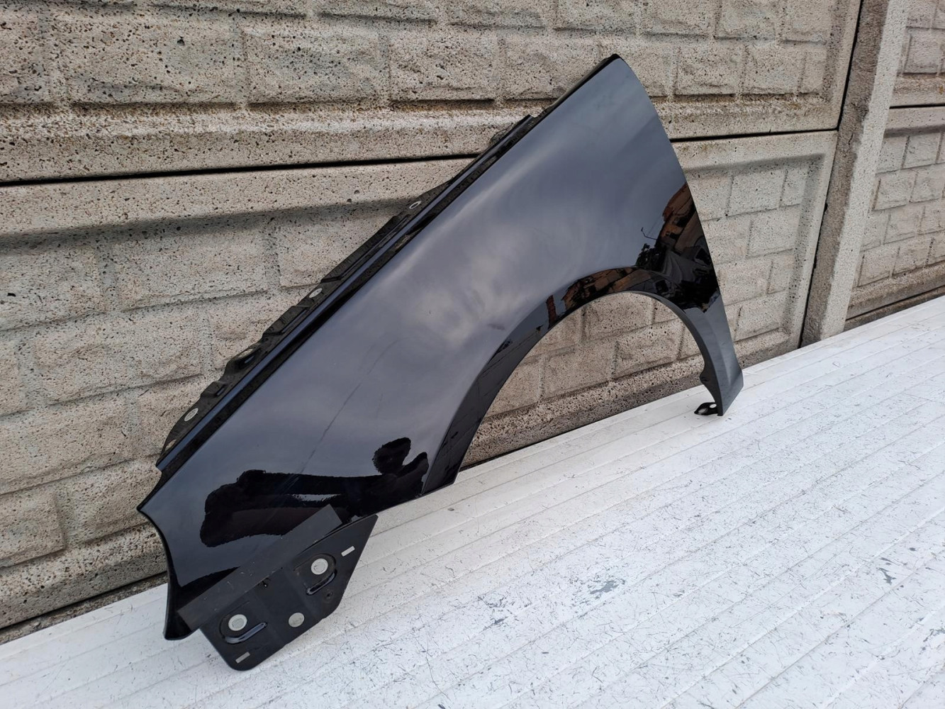VW EOS 2006-2015 BŁOTNIK PRZEDNI LEWY - (15904159552)