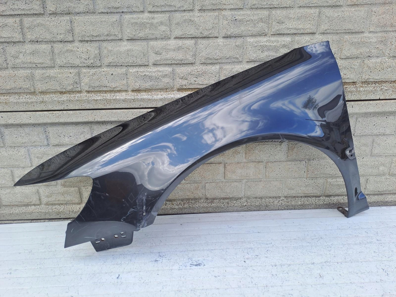 VW PHEATON LIFT 10- 3D0 BŁOTNIK PRZEDNI LEWY - (15910006503)