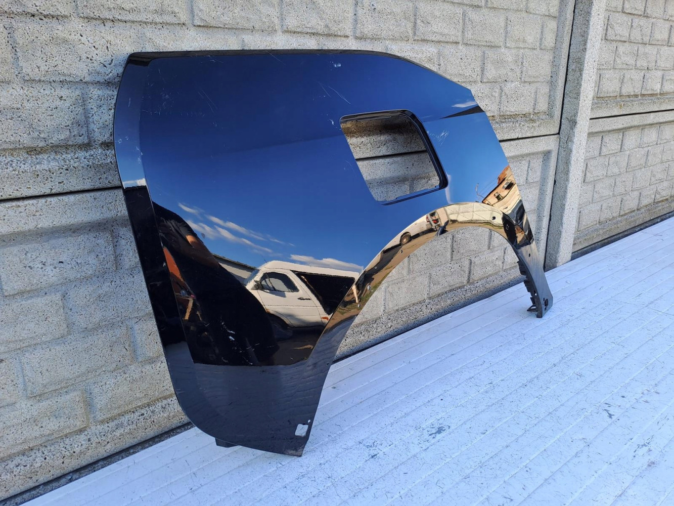 BMW I3 BŁOTNIK PRAWY TYŁ TYLNY - (15910340888)