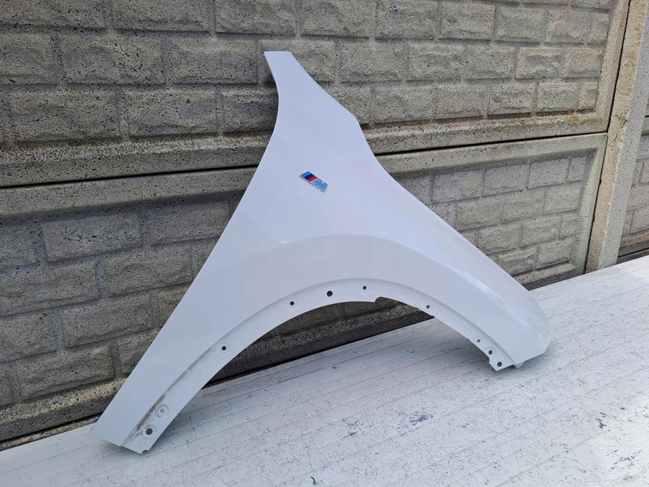 BŁOTNIK PRAWY PRZEDNI BMW X1 U11 2022- - (15916657250)
