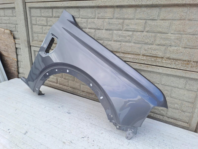 FORD EVEREST IV 22- BŁOTNIK PRAWY PRZEDNI - (15916718980)