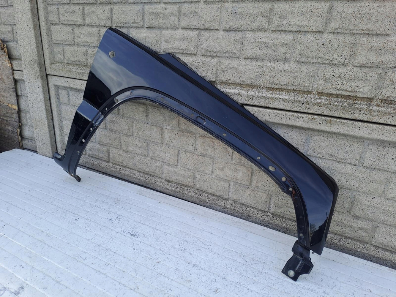 JEEP CHEROKEE III LIBERTY 01-07 BŁOTNIK PRAWY PRZEDNI - (15958880756)