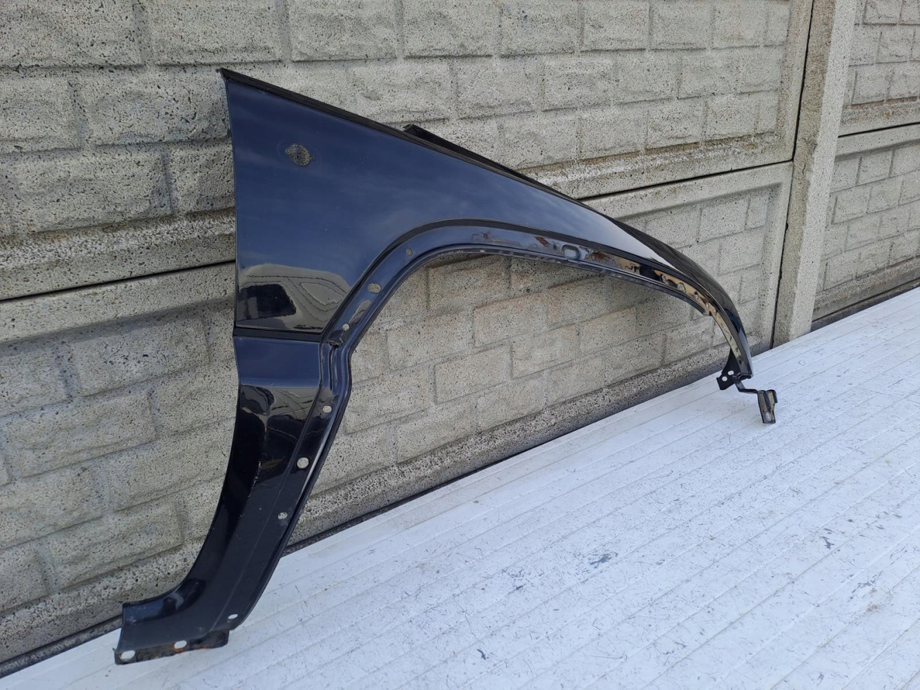 JEEP CHEROKEE III LIBERTY 01-07 BŁOTNIK PRAWY PRZEDNI - (15958880756)