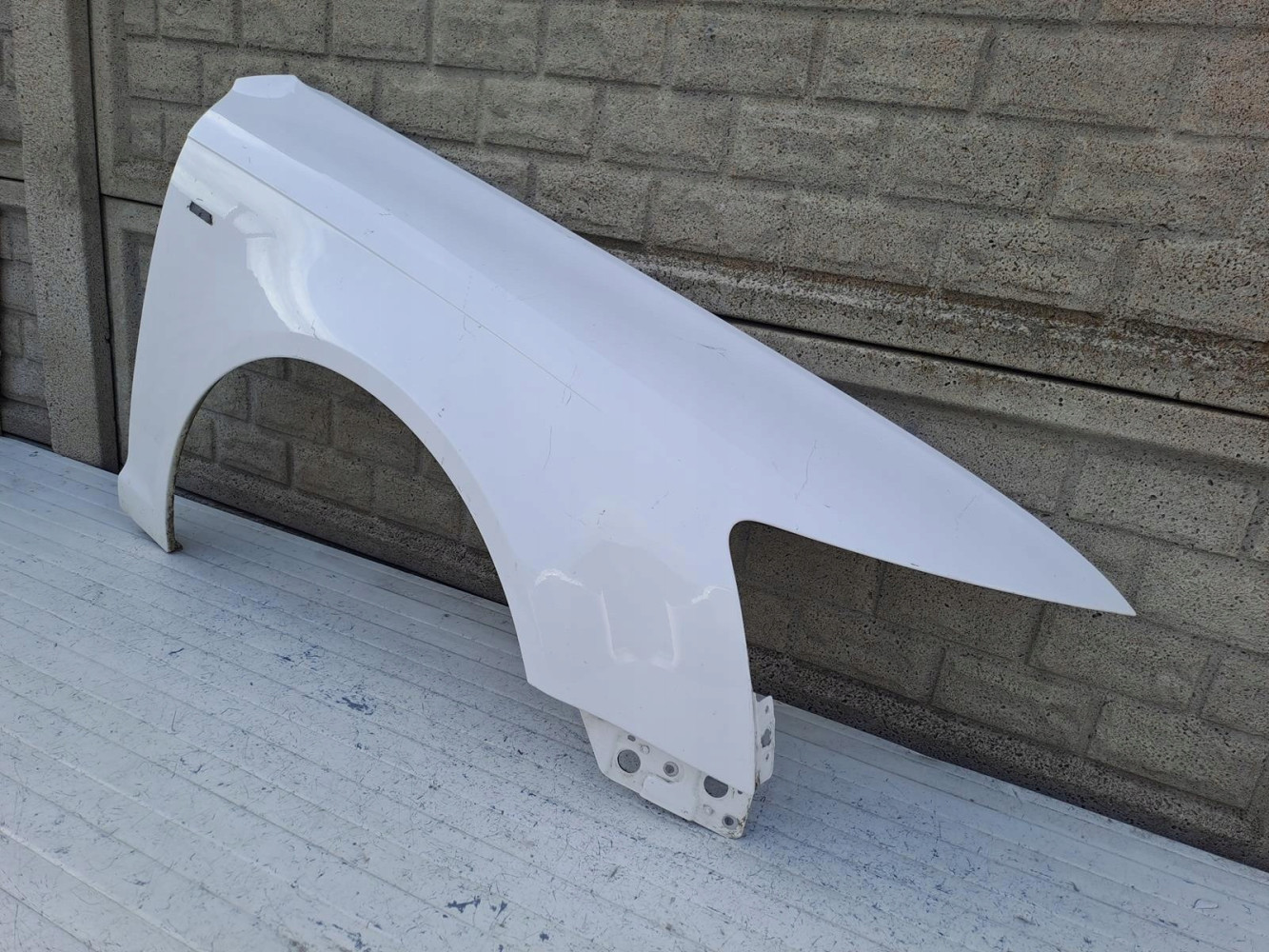 AUDI A6 C6 LIFT 4F0 08-11 BŁOTNIK PRZEDNI PRAWY - (15958939943)