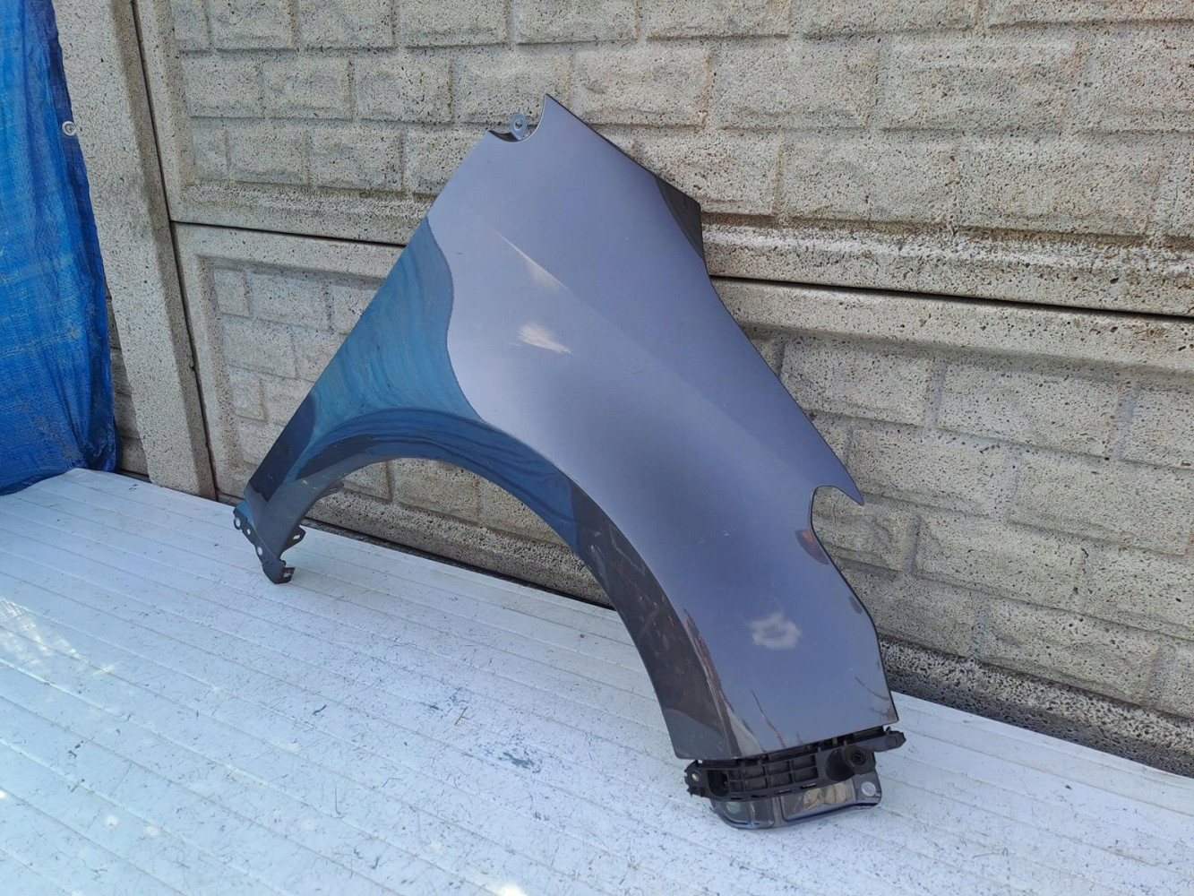 TOYOTA YARIS 4 IV 19-24 BŁOTNIK PRAWY PRZEDNI - (15967146610)