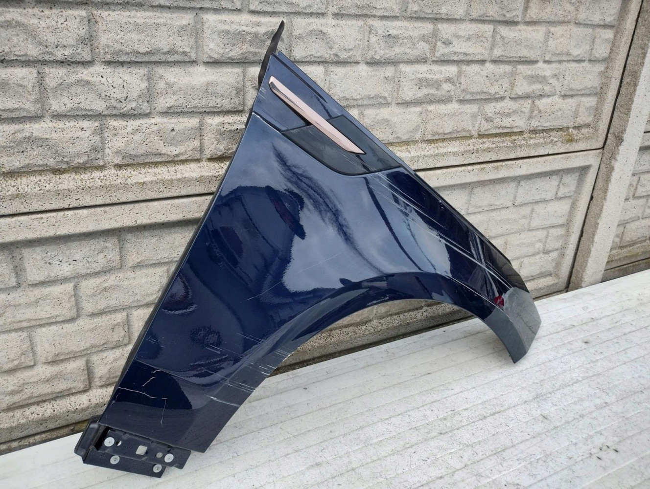 RANGE LAND ROVER SPORT 3 III ( L461 ) 23- BŁOTNIK PRAWY - (15967288035)