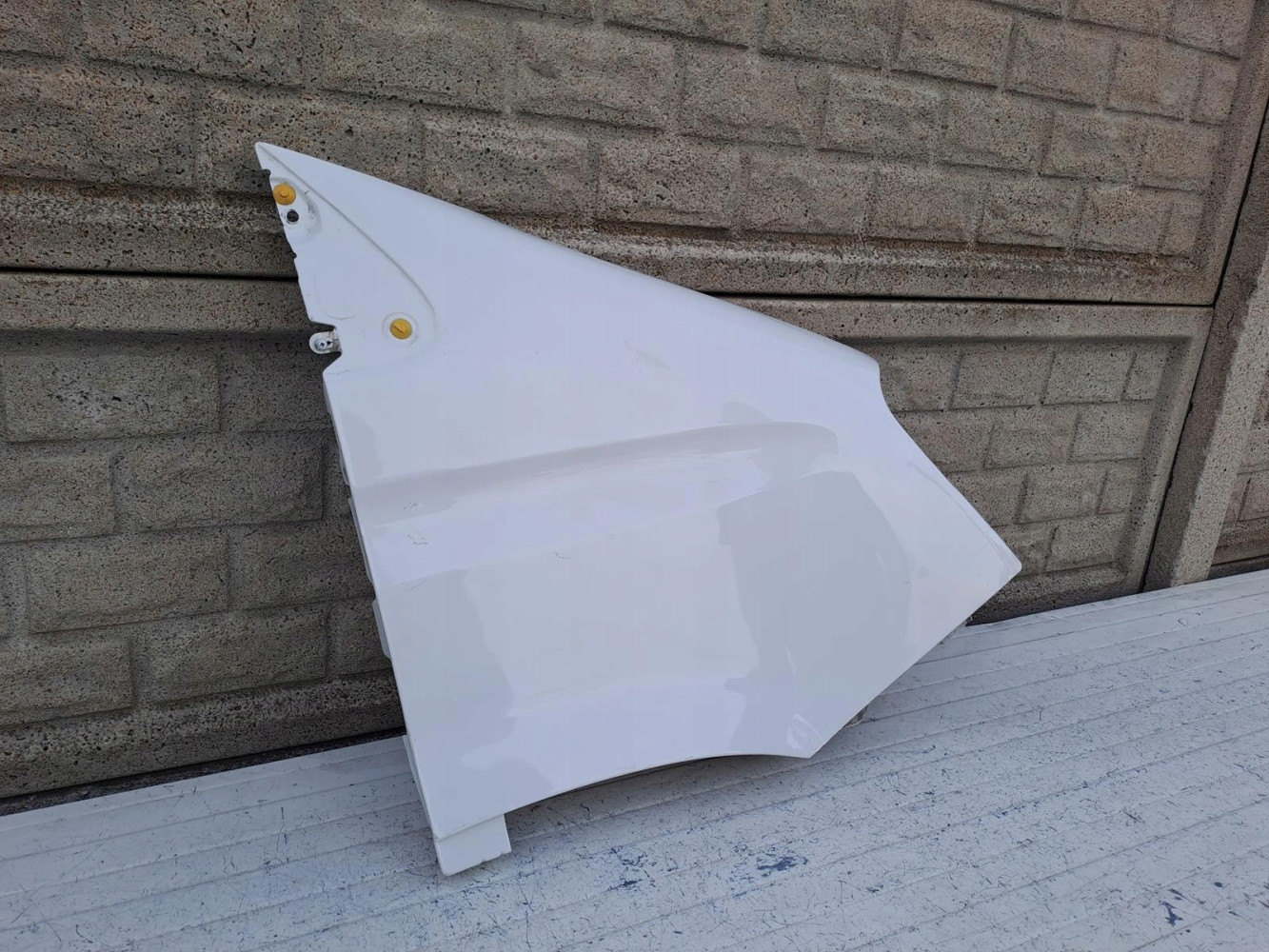 IVECO DAILY 3 III LIFT 2006 - 2014 BŁOTNIK PRZEDNI PRAWY - (15982427247)