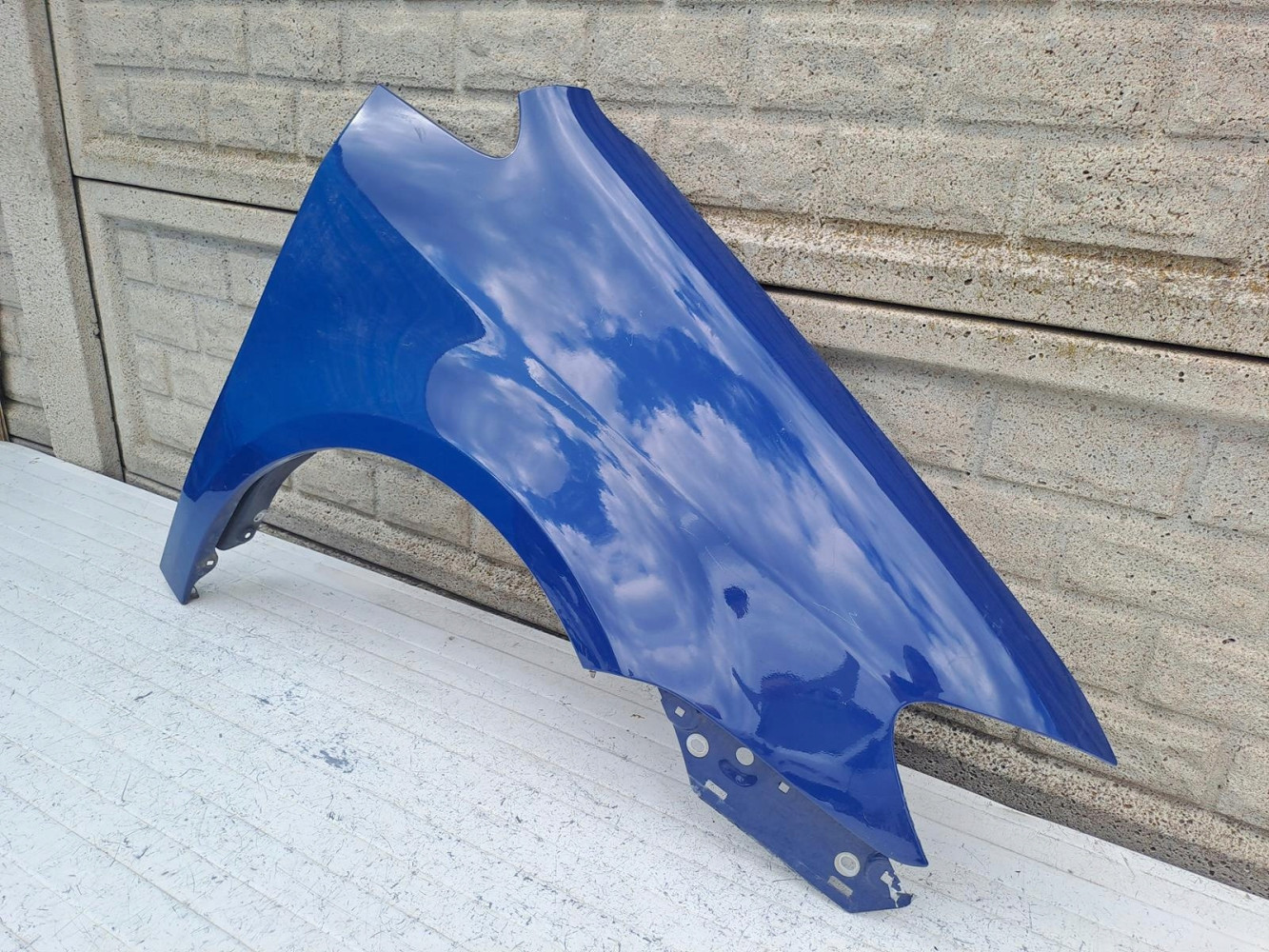 VW TOURAN LIFT BŁOTNIK PRAWY 2007-2010 - (15982665054)