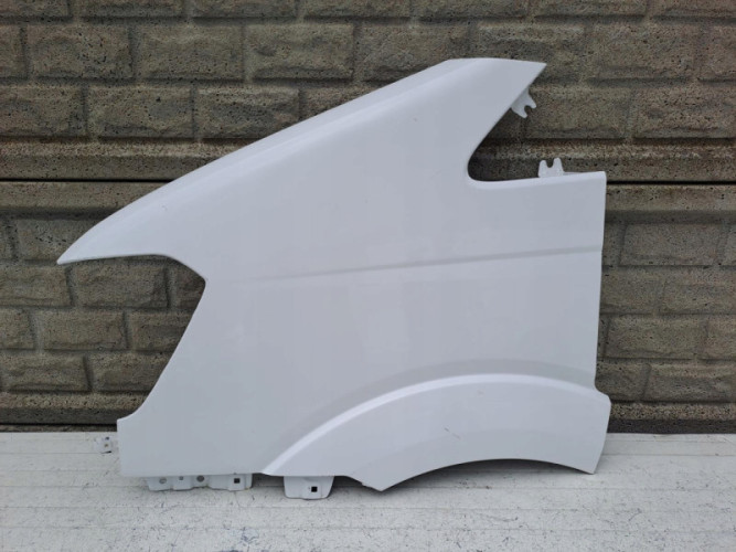 HYUNDAI H350 2016 - 2020 BŁOTNIK PRZEDNI LEWY - (16018823531)