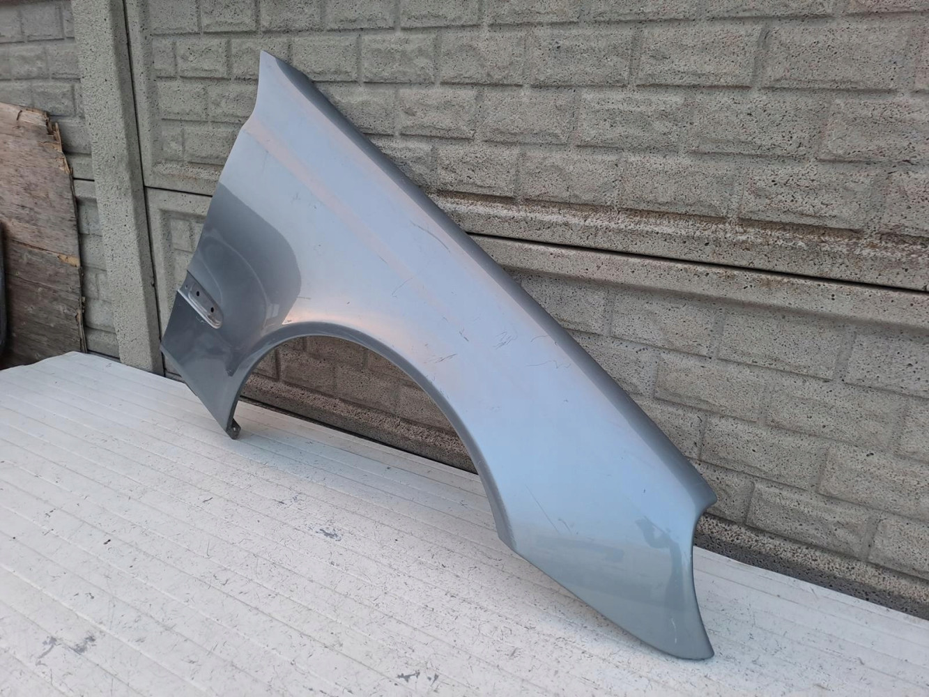 BŁOTNIK PRAWY MERCEDES E KLASA W211 2002 - 2009 - (16026658272)