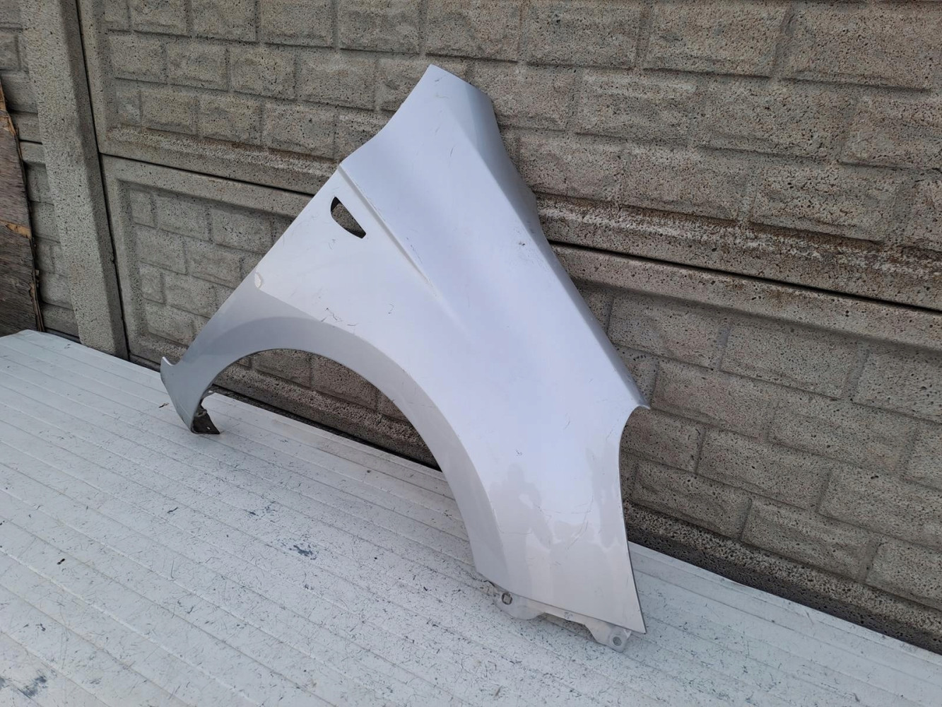 BŁOTNIK PRAWY PRZEDNI HYUNDAI I20 08-12 - (16026684431)
