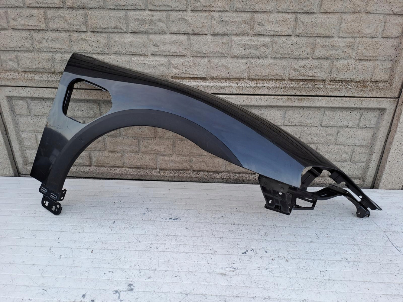 PORSCHE TAYCAN 9J1 9 J BŁOTNIK PRZEDNI PRAWY - (16026827501)