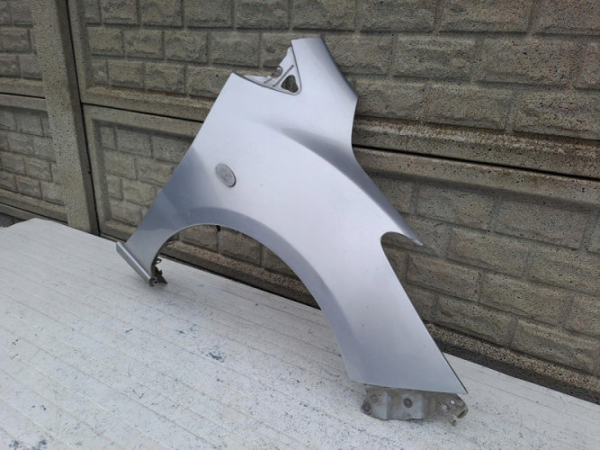 MAZDA 2 II 2007-2015 BŁOTNIK PRAWY PRZEDNI - (16153905048)